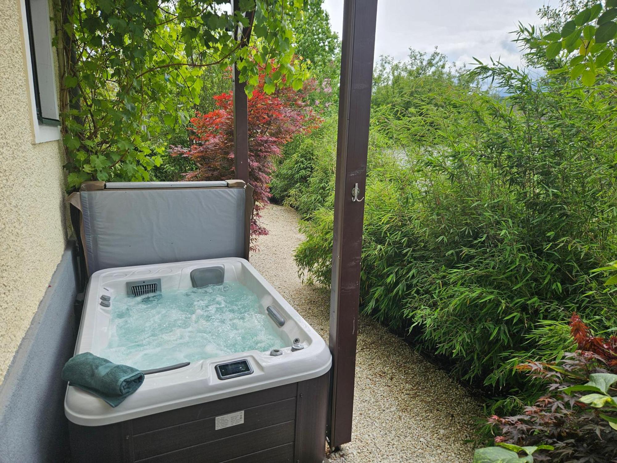 Premium Apartment Mit Privatem Whirlpool, Sauna, Garten Sankt Martin am Grimming Екстер'єр фото